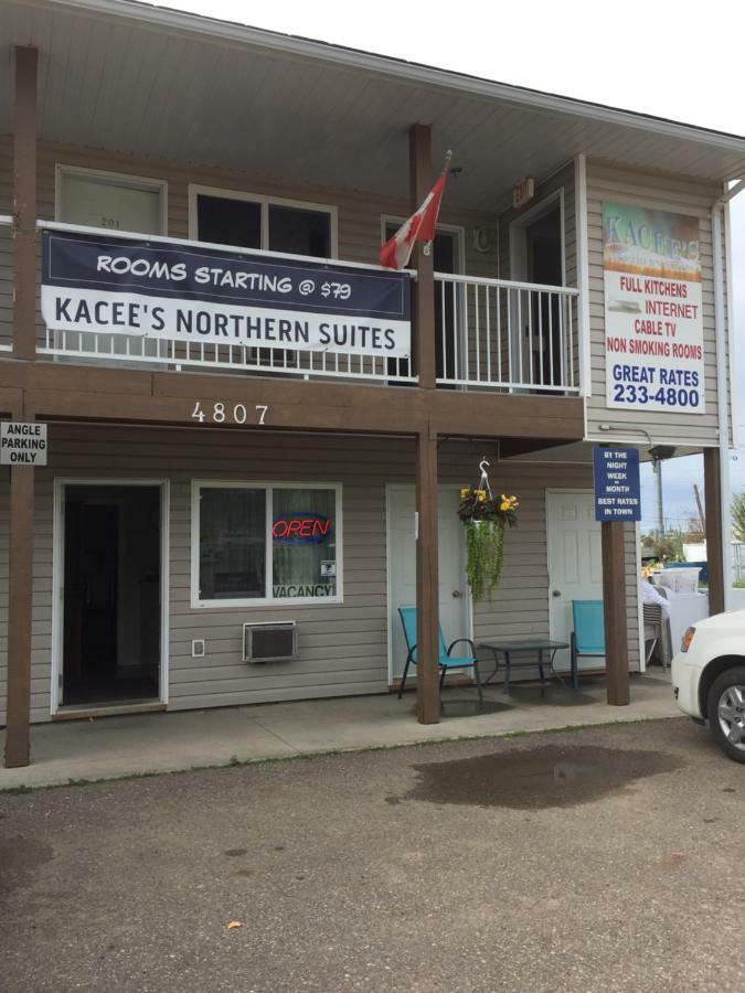 Kacee'S Northern Suites Fort Nelson Exterior photo